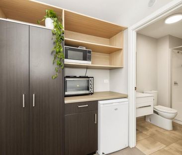 Studio Apartment - $400pw (POWER, WATER, & ... - Photo 1