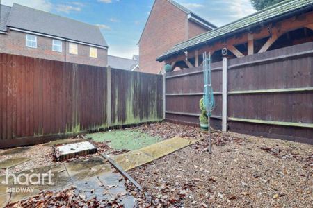 1 bedroom maisonette to rent - Photo 5