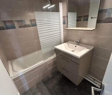 Location Appartement 3 pièces 57m² DOUAI 59500 - Photo 5