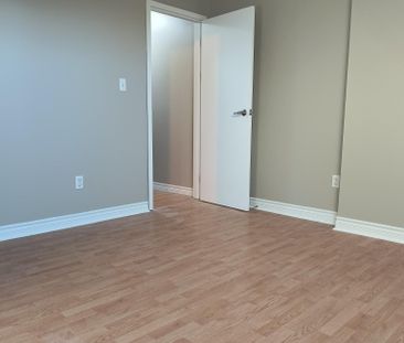 Freedom House Apartments - Photo 3