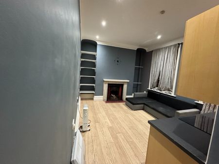 1 Bed Flat, Portland Street, SO14 - Photo 3