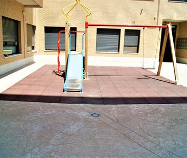 Piso de alquiler en Deán Antonio Sala, 9, Centro - Photo 1