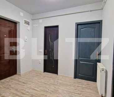 Apartament cu 3 camere, renovat complet, parcare, 60 mp, balcon, Florilor - Fotografie 4