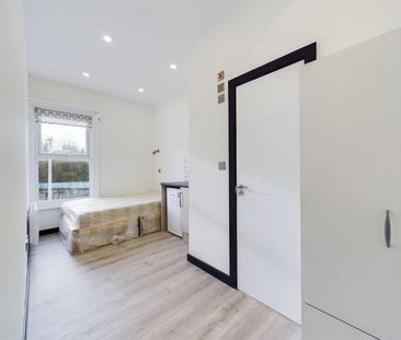 1 bedroom property to rent - Photo 4