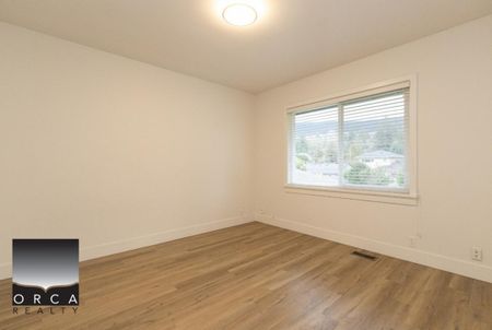 1033 Jefferson Avenue, West Vancouver - Photo 3