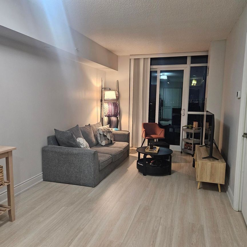 For Lease - 5 Valhalla Inn Road Unit# 2809, Toronto, Ontario - Photo 1