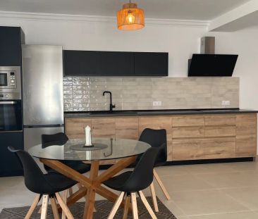 Casa adosada de alquiler en Carrer de Foncalada, 6, Les Maravelles - Photo 4