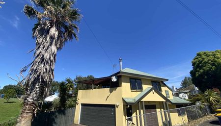 great location for a family - Photo 4