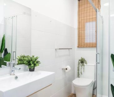 Room in a shared 8-bedroom apartment for rent in La Dreta de l'Eixample. - Foto 5