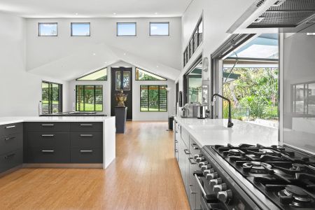 Luxury Byron Retreat at Kurum Estate - Photo 3