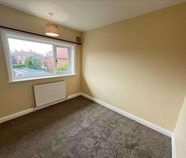 Endcliffe Crescent, Scarborough, YO12 - Photo 3