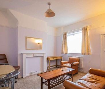 Woodville Road, Cathays, CF24 - Photo 1