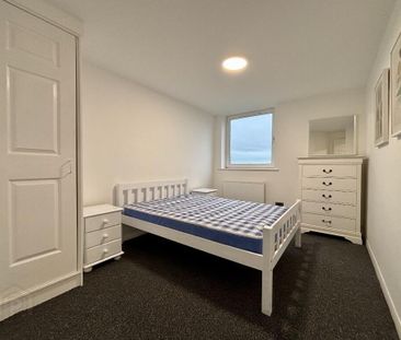 1303 Bradbury Court, Belfast, BT9 7JL - Photo 4