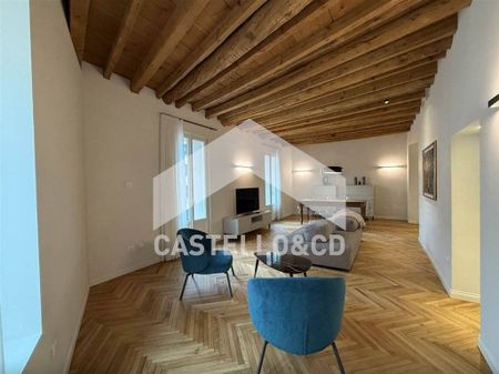 Quadrilocale via porto vecchio 22, Centro Storico, Desenzano del Garda - Photo 2