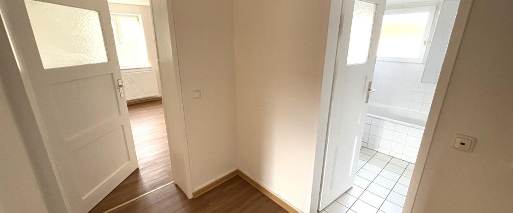 Gemütliche Dachgeschosswohnung in Waldrandlage - Photo 1