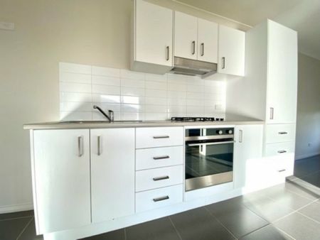 Modern 2-Bedroom Apartment in West Tamworth – Comfortable Living - Photo 5
