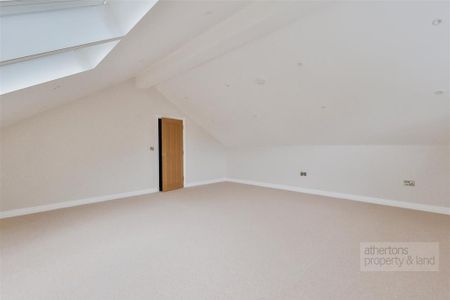3 bedroom apartment to rent - Photo 2