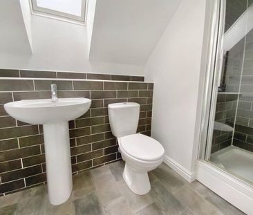 3 bedroom end of terrace house to rent - Photo 6