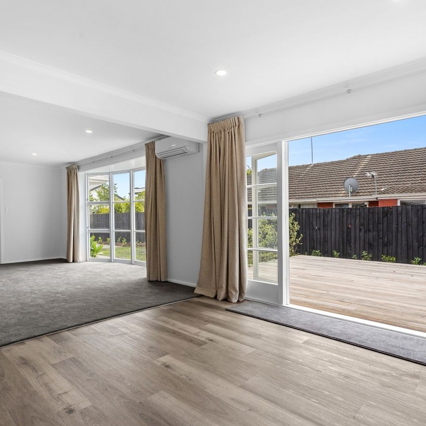 ​​Renovated 3 Bedroom house in Merivale ​ - Photo 1