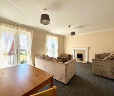 1 bedroom in a house share to rent - Photo 1