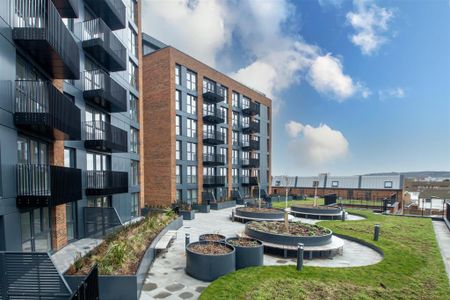 1 bedroom apartment to rent - Photo 2