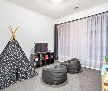 10 Leopold Street, Strathtulloh. - Photo 1