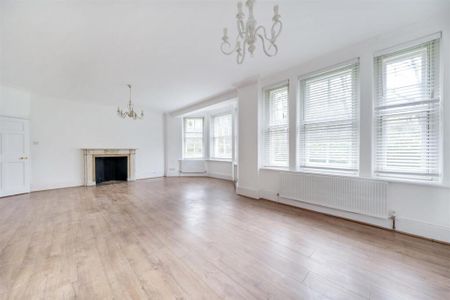 4 bedroom apartment to rent - Photo 2