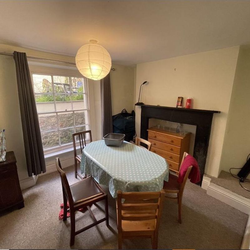 Bruton Place, Bristol - Photo 1