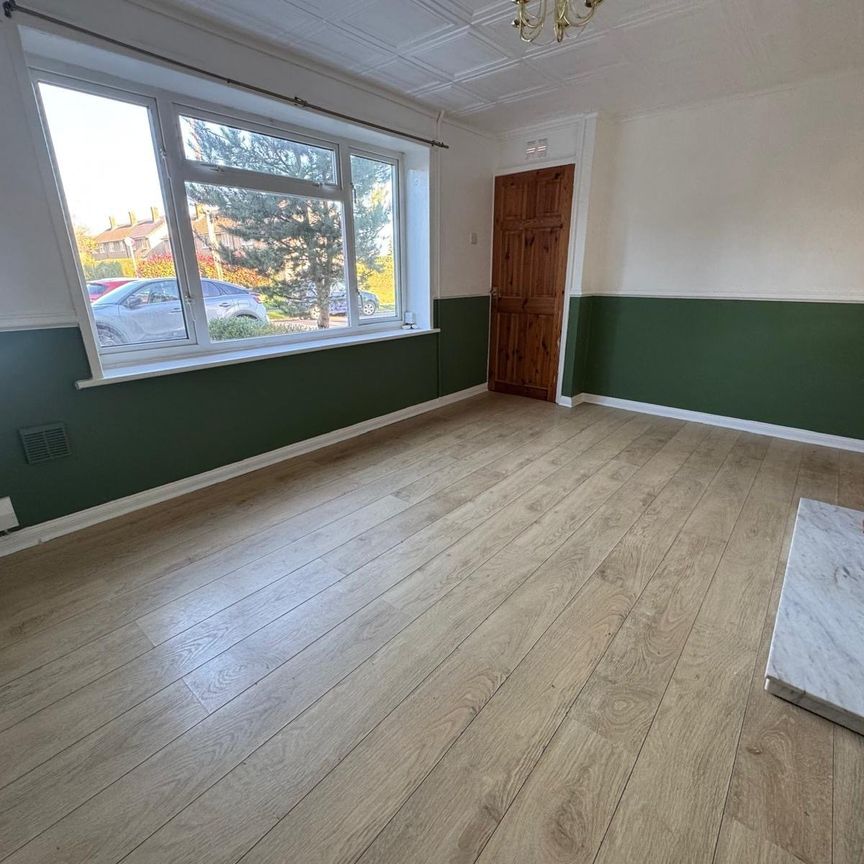 Salisbury Drive, Kidderminster - Photo 1