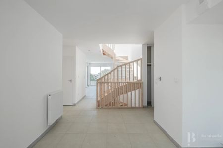 Rental Apartment Bordeaux Saint-Jean - Photo 3