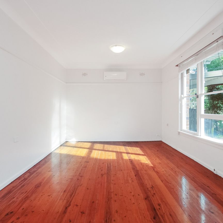 18 Warwick Road, Dundas Valley NSW 2117 - House For Rent | Domain - Photo 1
