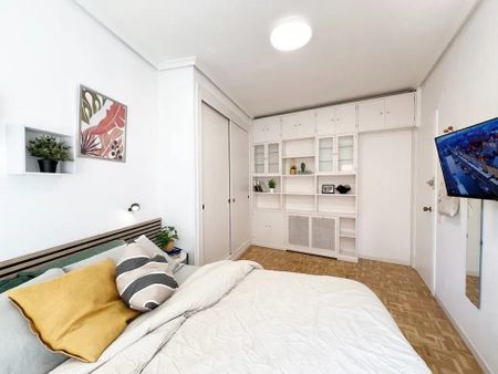 Calle Pedro Heredia, Madrid, Community of Madrid 28028 - Photo 2