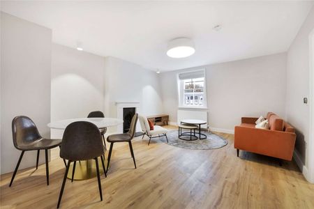 A fantastic lateral one bedroom apartment situated in South Kensington. - Photo 2