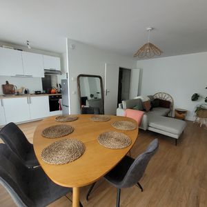 Location Appartement 2 pièces 45m² ROUBAIX 59100 - Photo 2