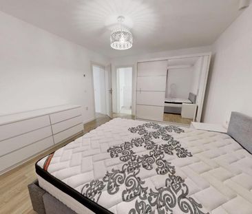 De inchiriat Casa situata in zona Cetate. Pret inchiriere: 750 Euro... - Fotografie 2