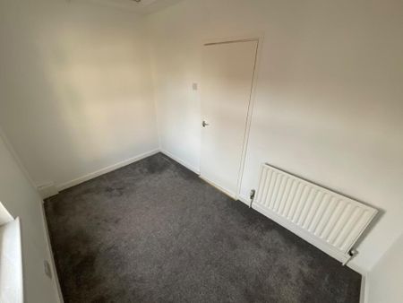 29 Orkney Street, Belfast, BT13 3GR - Photo 5