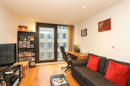 1 bedroom property to rent - Photo 2