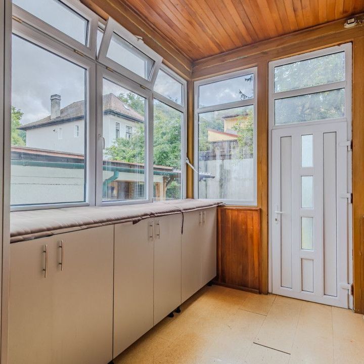 Apartament boem in casa cu pozitionare excelenta si garaj propriu, Cen - Photo 1