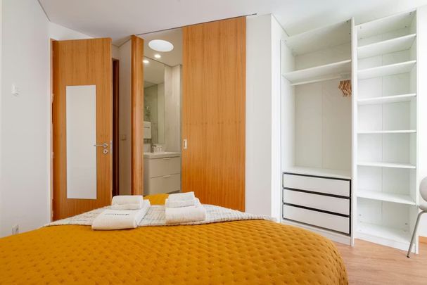 Rua da Corticeira, Porto, Braga 4000-185 - Photo 1