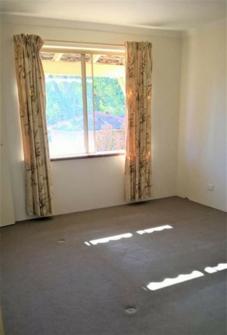 Lake-Side Living with Convenience - Photo 5