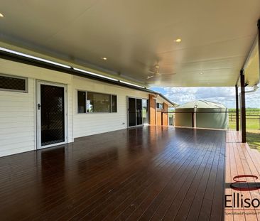 FOR RENT - TRANQUIL SPLIT LEVEL QUEENSLANDER WITH RURAL VIEWS - Photo 5