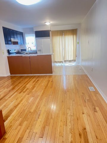 For Lease - 17 COYOTE Crescent, Toronto, Ontario - Photo 4