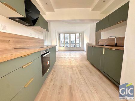 Location Appartement 4 pièces 74m² - Photo 5