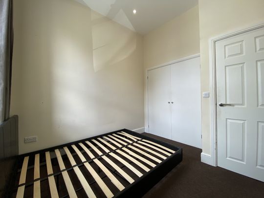 54 Bath Street, Southport. PR9 0DH - Photo 1