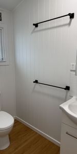 Perfectly Positioned Studio Flat - Photo 3