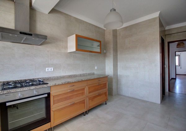 Apartamento T2 nas Barrocas