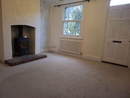 2 bedroom terraced house to rent - Photo 2