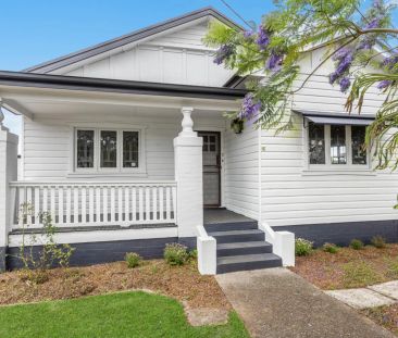 Unique Family Home In Ideal Location - Photo 2