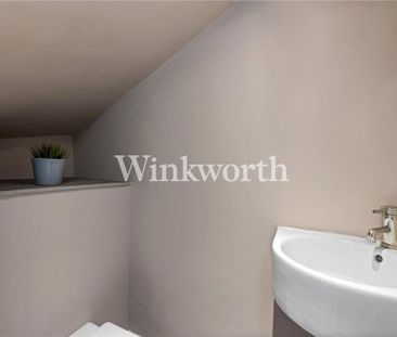 3 bedroom semi-detached house to rent - Photo 4