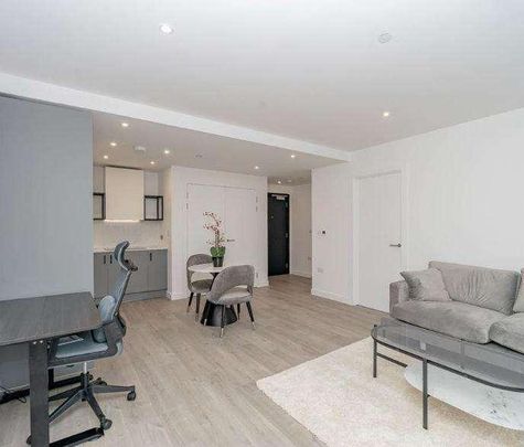 Coster Avenue, London, N4 - Photo 1